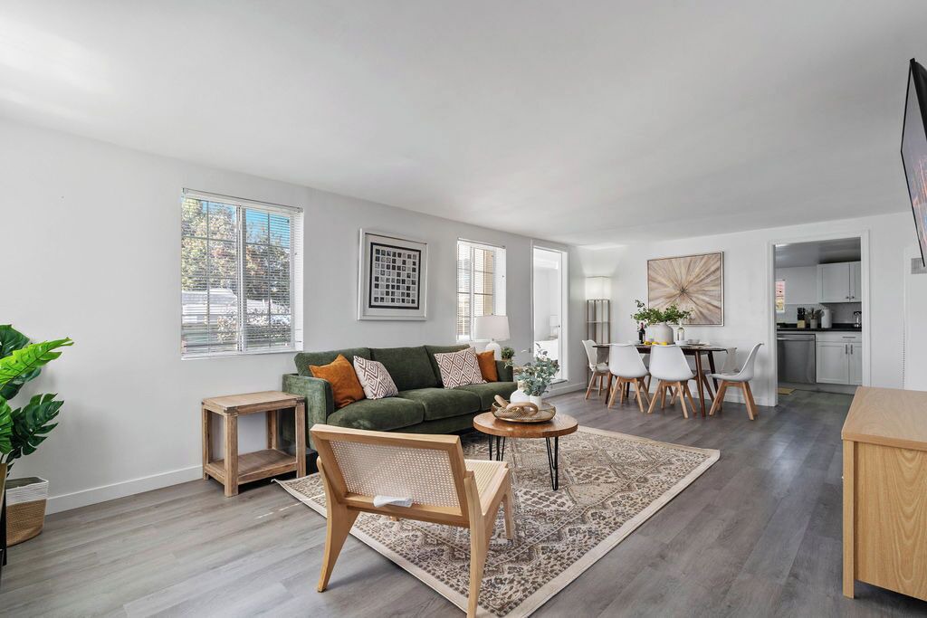 Photo of Livingroom in Westminster