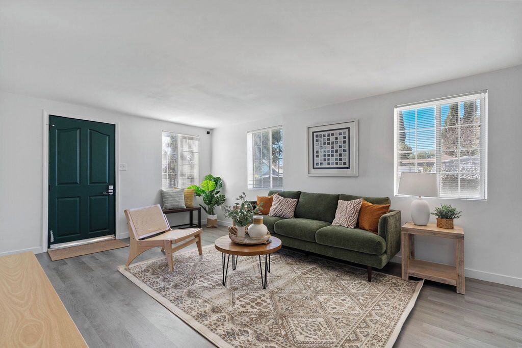 Photo of Livingroom in Westminster