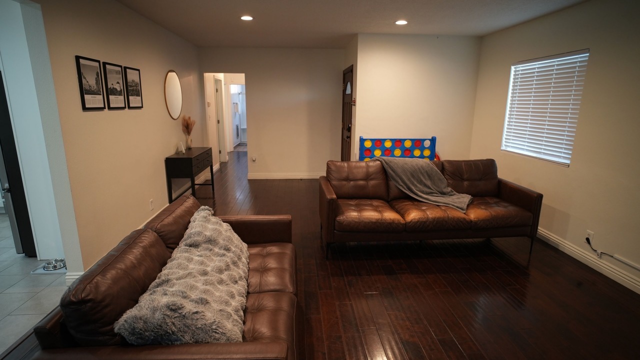Photo of Livingroom in Baldwin Park