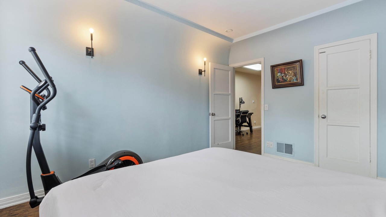Photo of Bedroom in Westwood