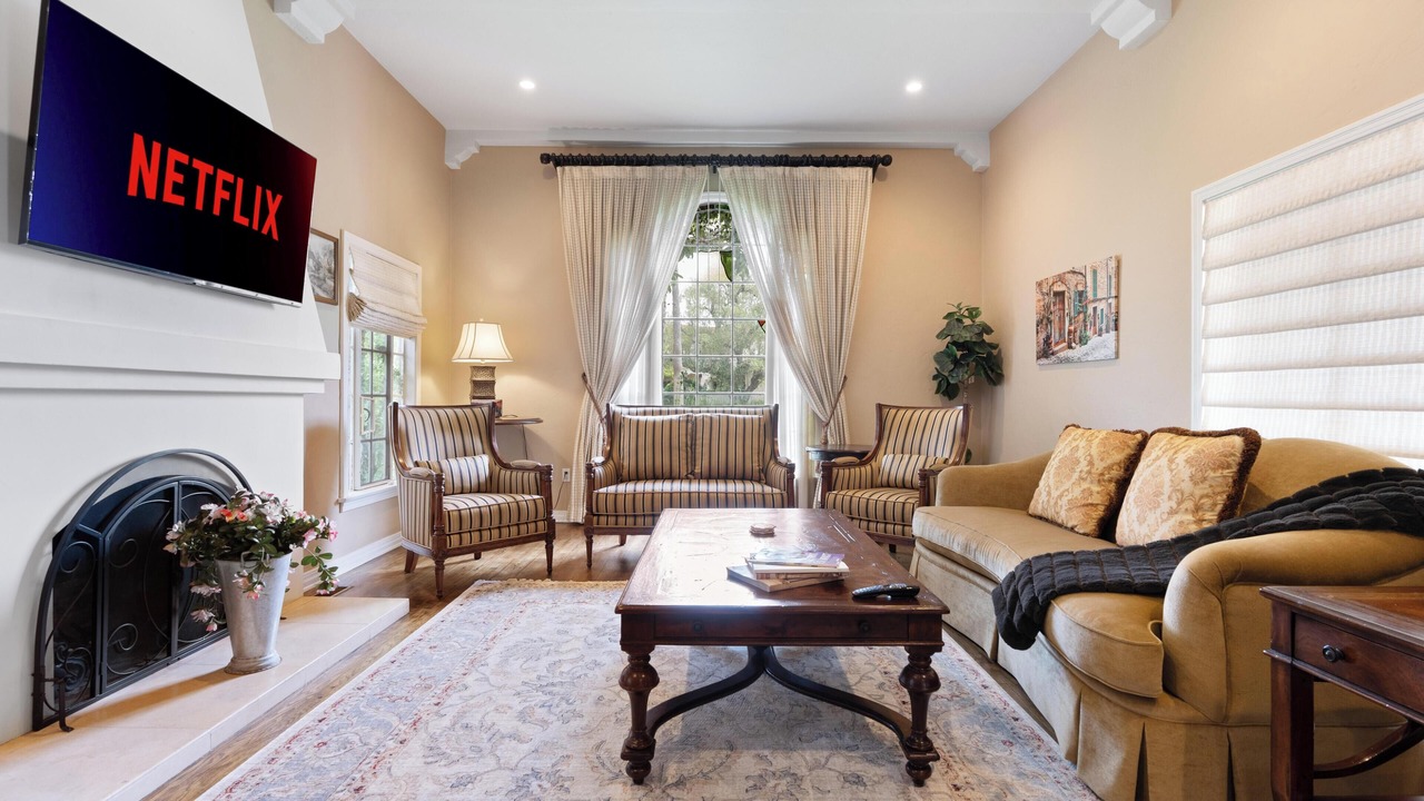 Photo of Livingroom in Westwood