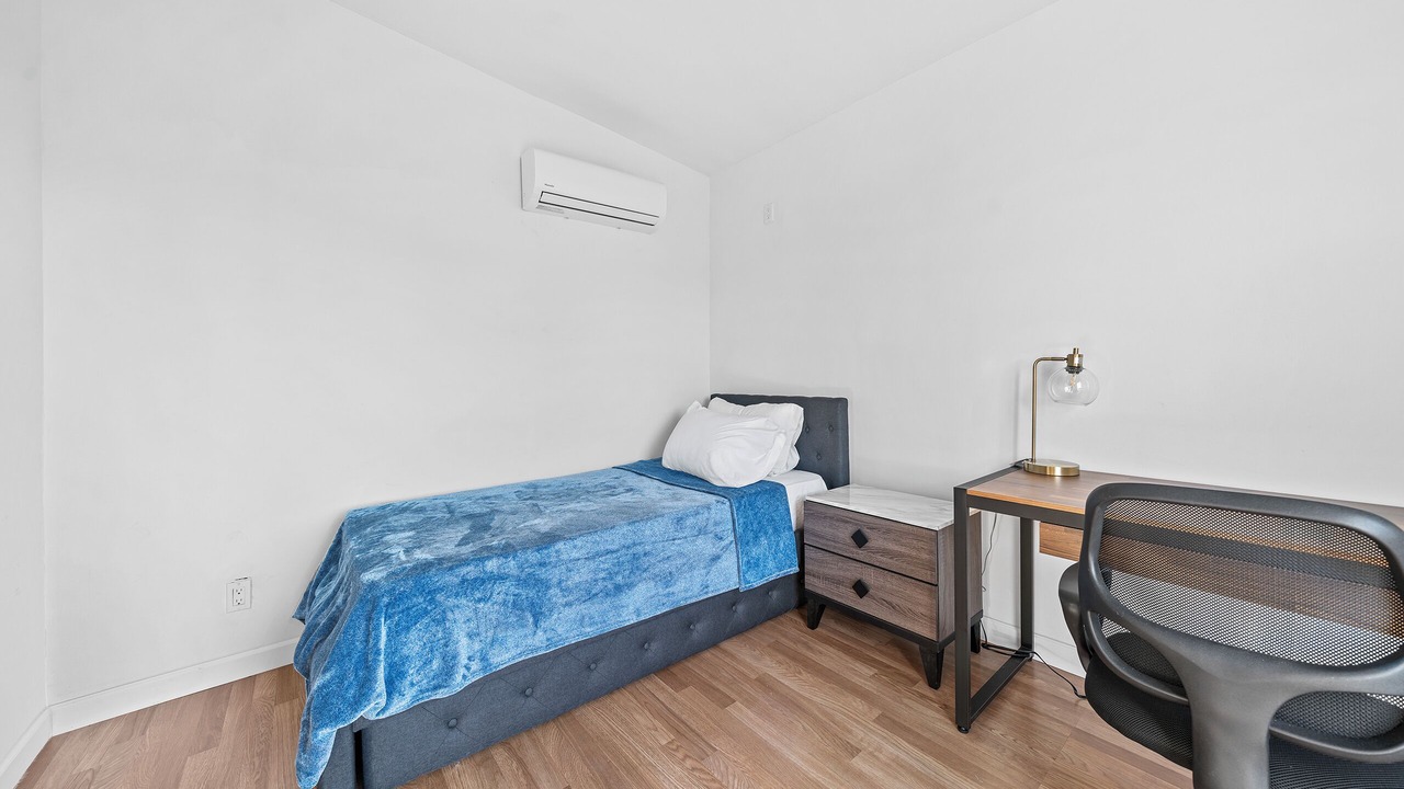 Photo of Bedroom in City of Industry