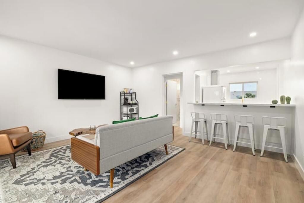 Photo of Livingroom in Pasadena