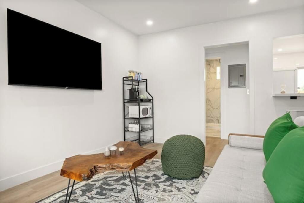 Photo of Livingroom in Pasadena