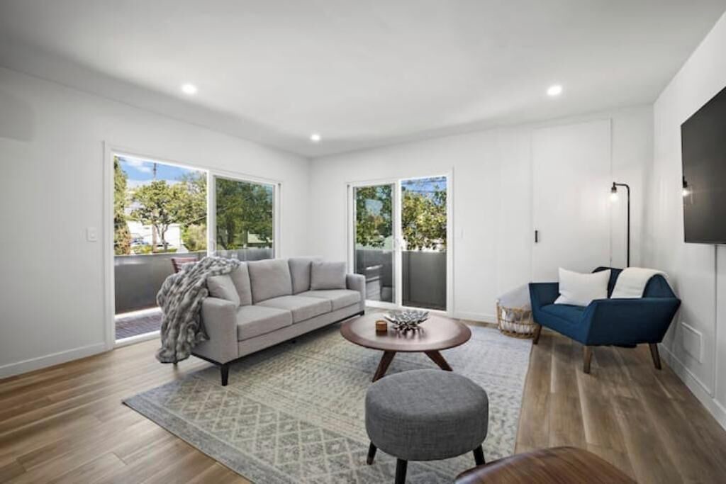 Photo of Livingroom in Pasadena