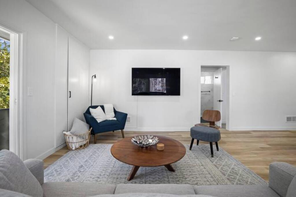 Photo of Livingroom in Pasadena