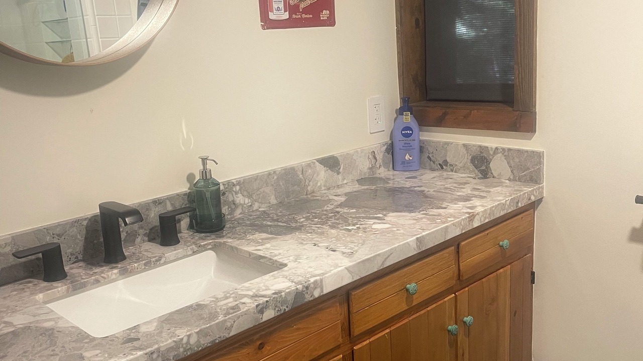 Photo of Bathroom in Idyllwild