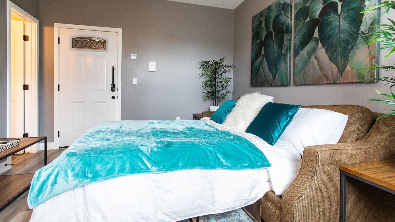 Photo of Bedroom in University Heights