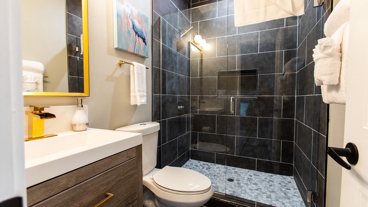 Photo of Bathroom in University Heights