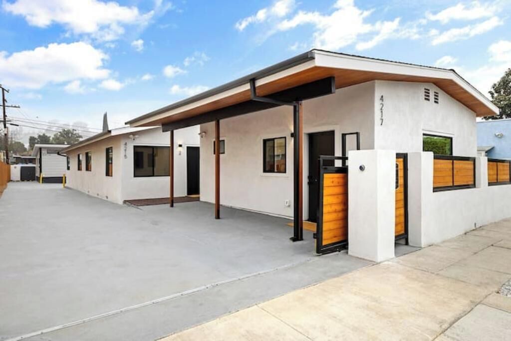Photo of Outdoor in Los Angeles