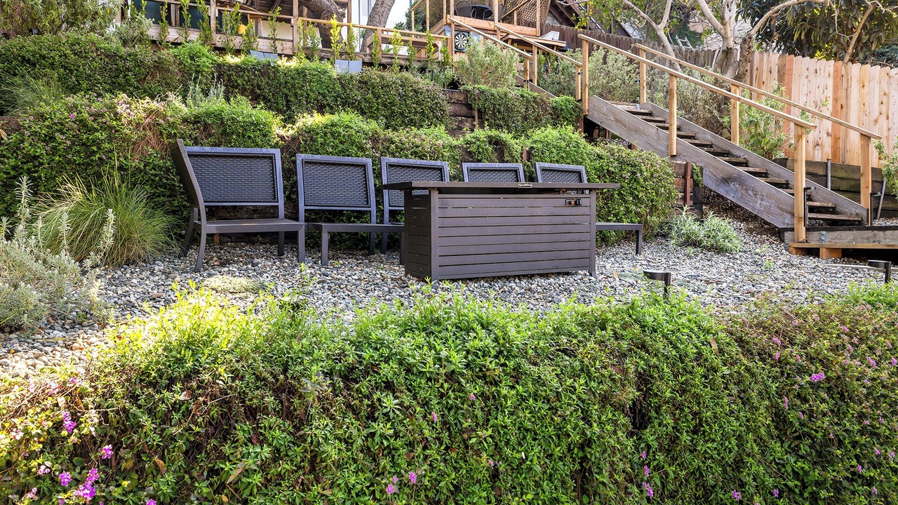 Photo of Outdoor in Silver Lake