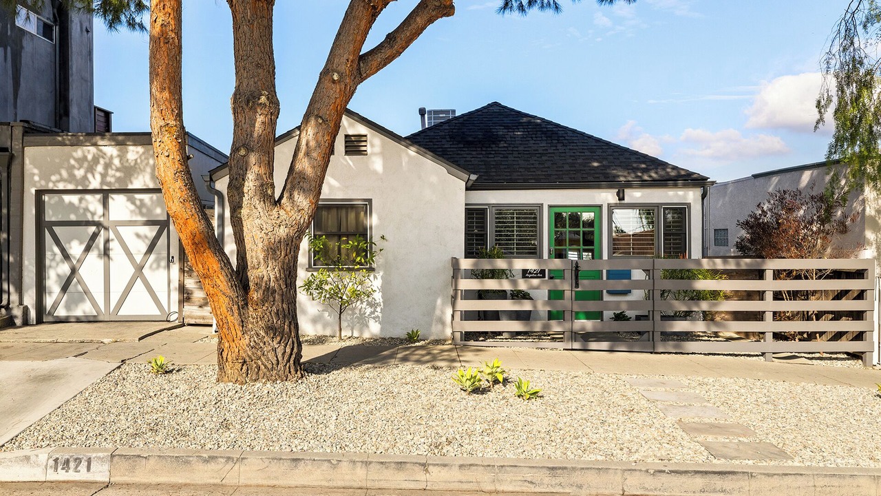 Photo of Outdoor in Silver Lake