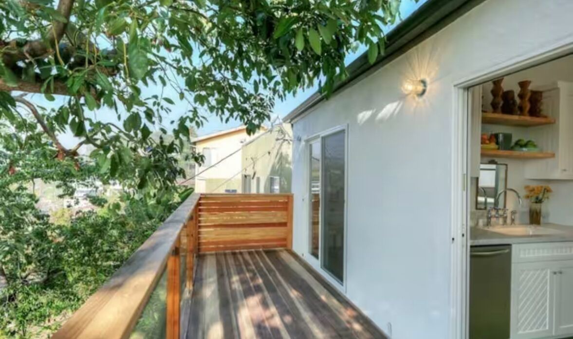 Photo of Outdoor in Silver Lake