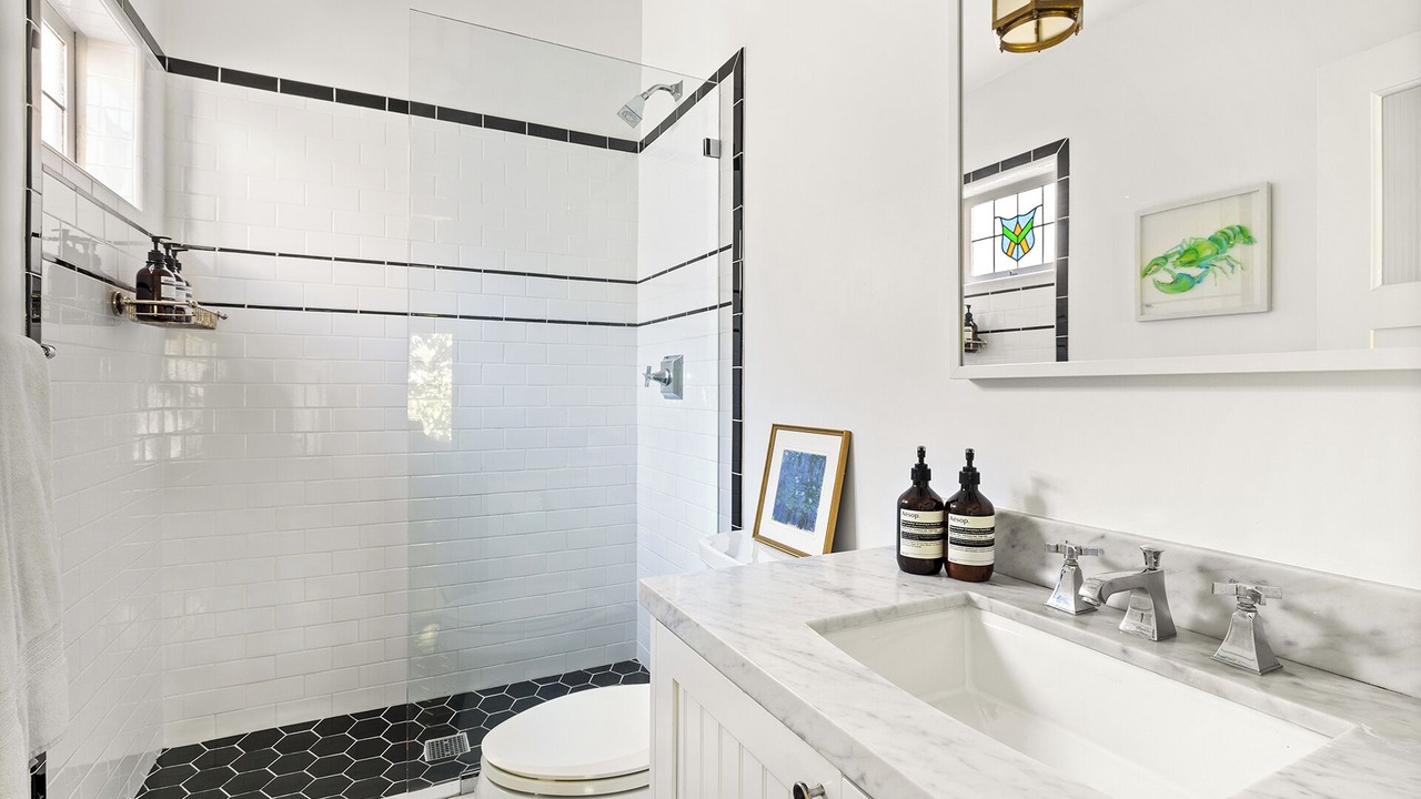 Photo of Bathroom in Silver Lake