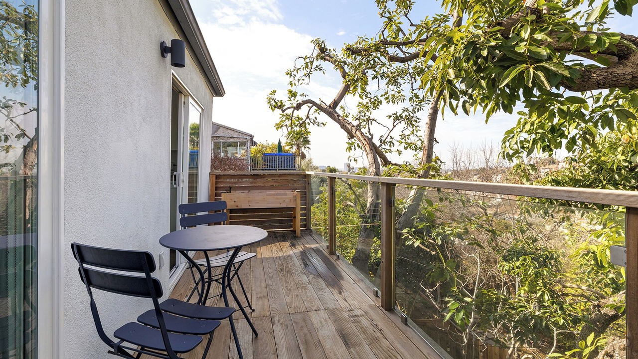 Photo of Outdoor in Silver Lake
