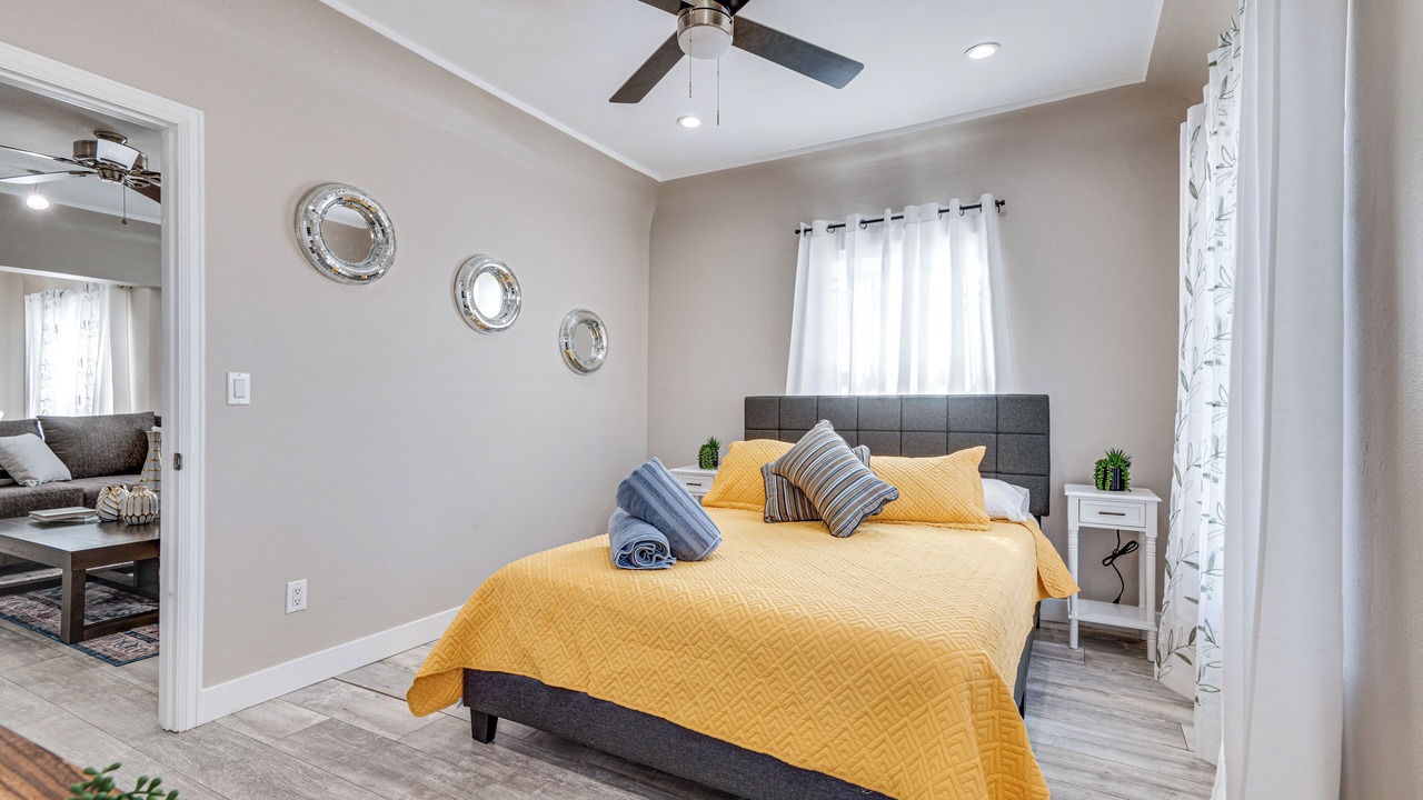 Photo of Bedroom in East Los Angeles