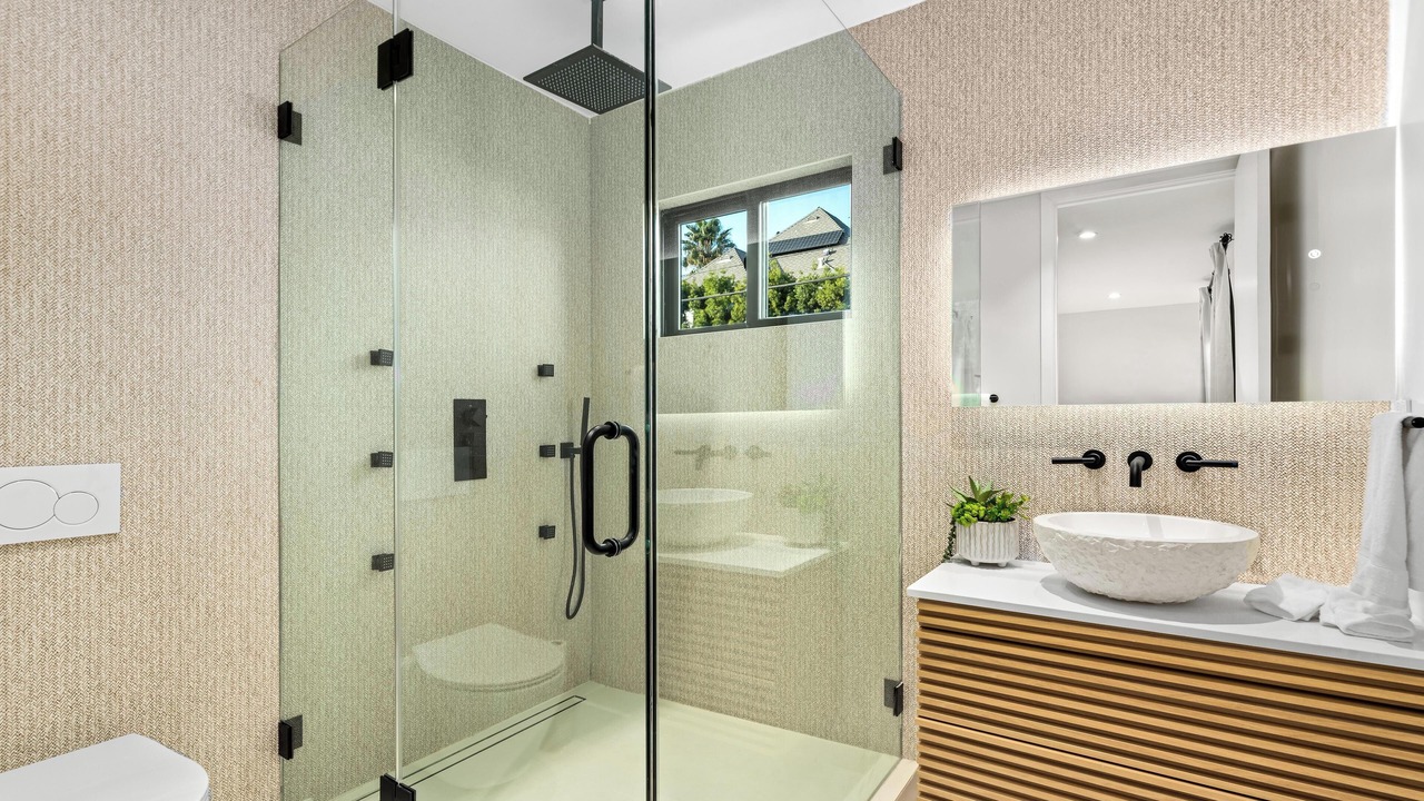 Photo of Bathroom in Beverly Grove
