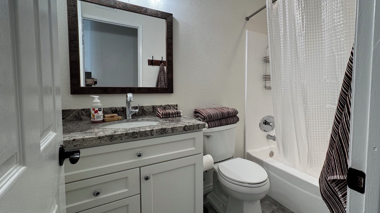 Photo of Bathroom in Canyon Country