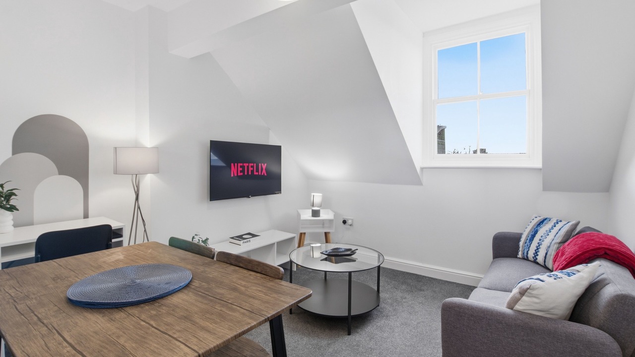 Photo of Livingroom in Gloucester
