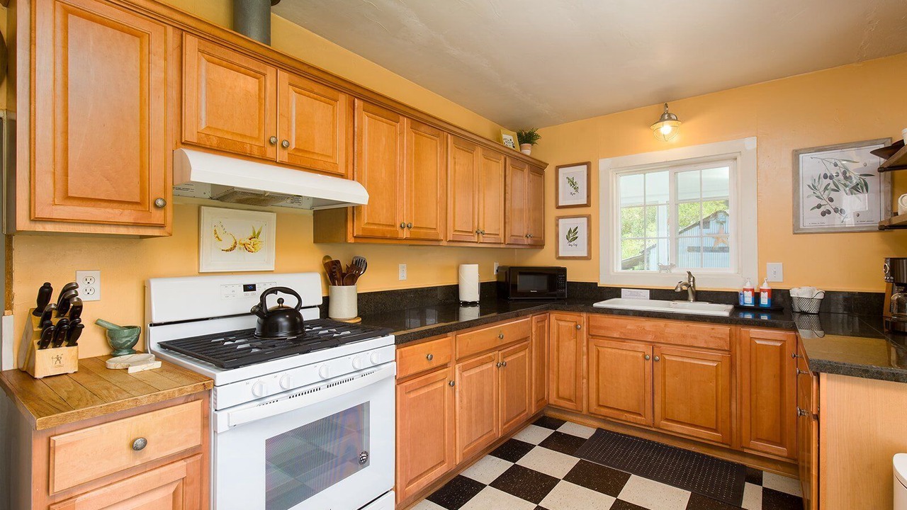 Photo of Kitchen in Orick