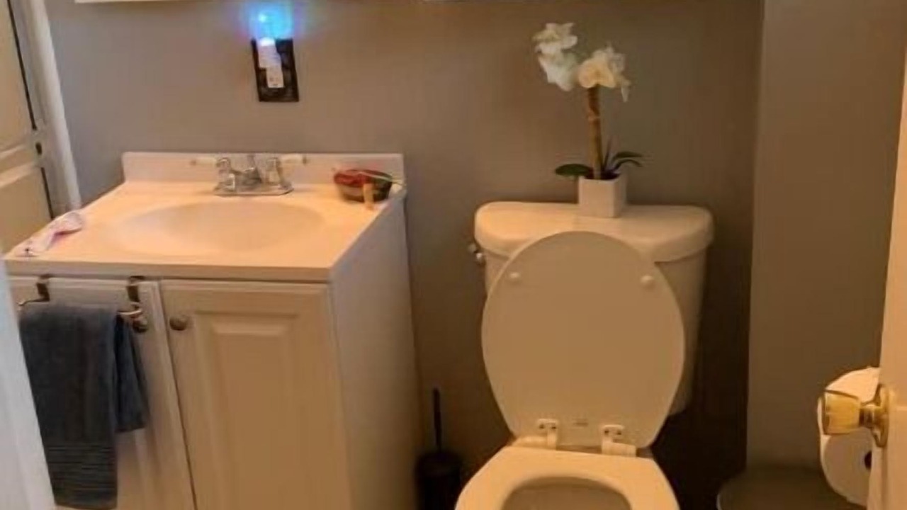 Photo of Bathroom in Costa Mesa