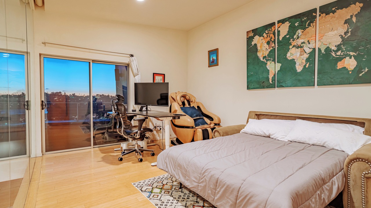 Photo of Bedroom in Silver Lake