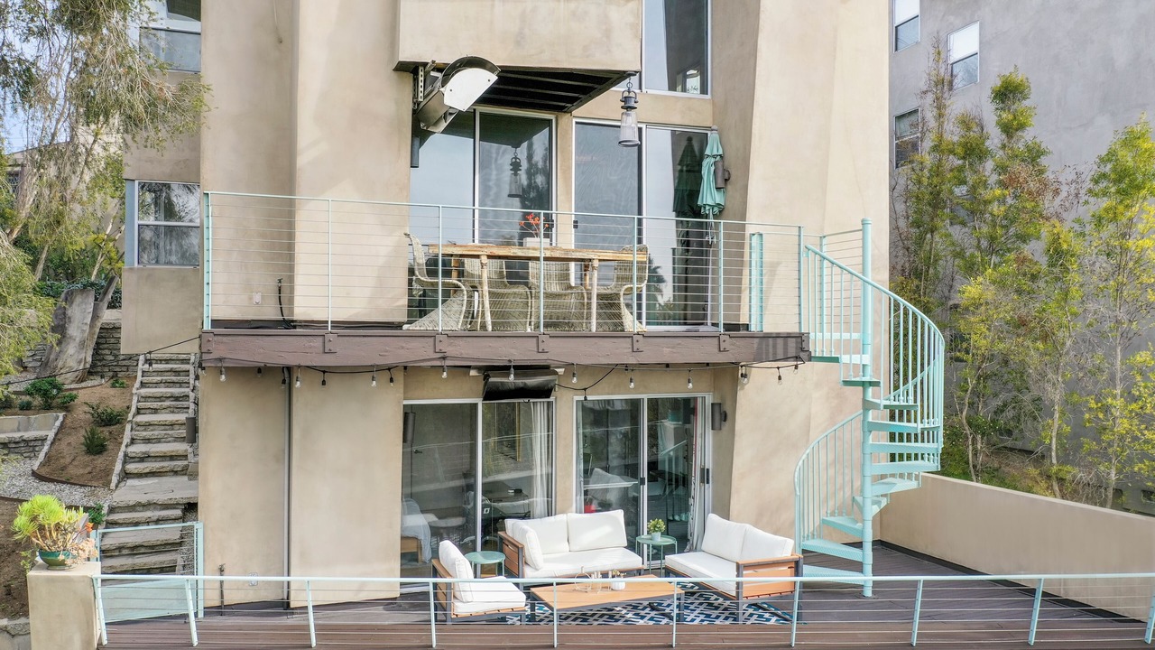 Photo of Patio Balcony in Silver Lake
