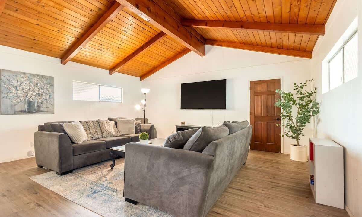 Photo of Livingroom in Placentia