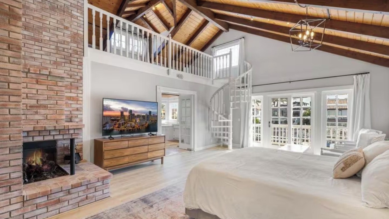 Photo of Bedroom in Channel Islands