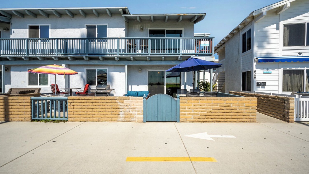 Photo of Patio Balcony in Newport Beach