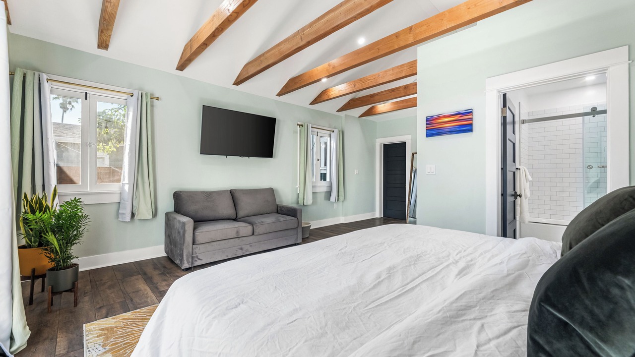 Photo of Bedroom in Hollywood