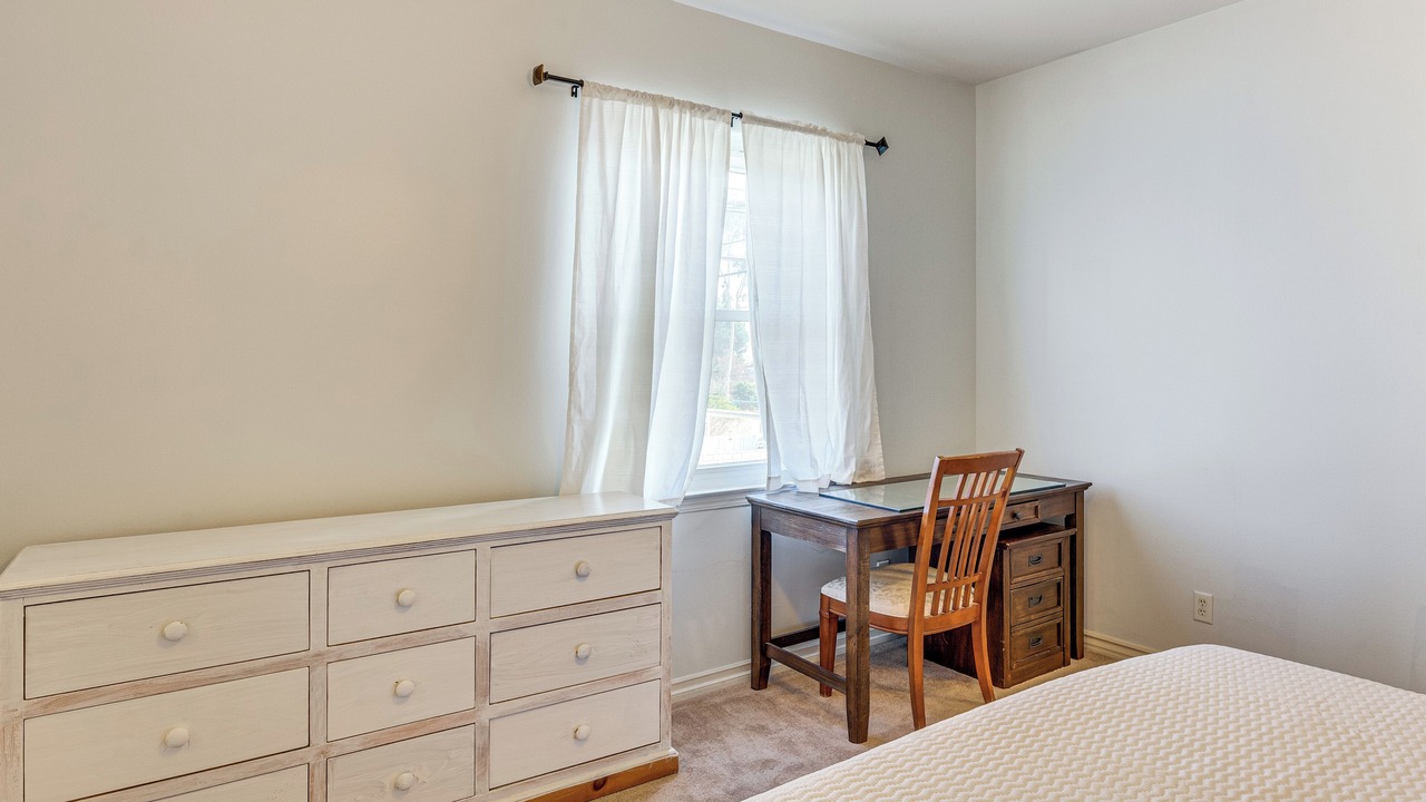 Photo of Bedroom in East San Gabriel