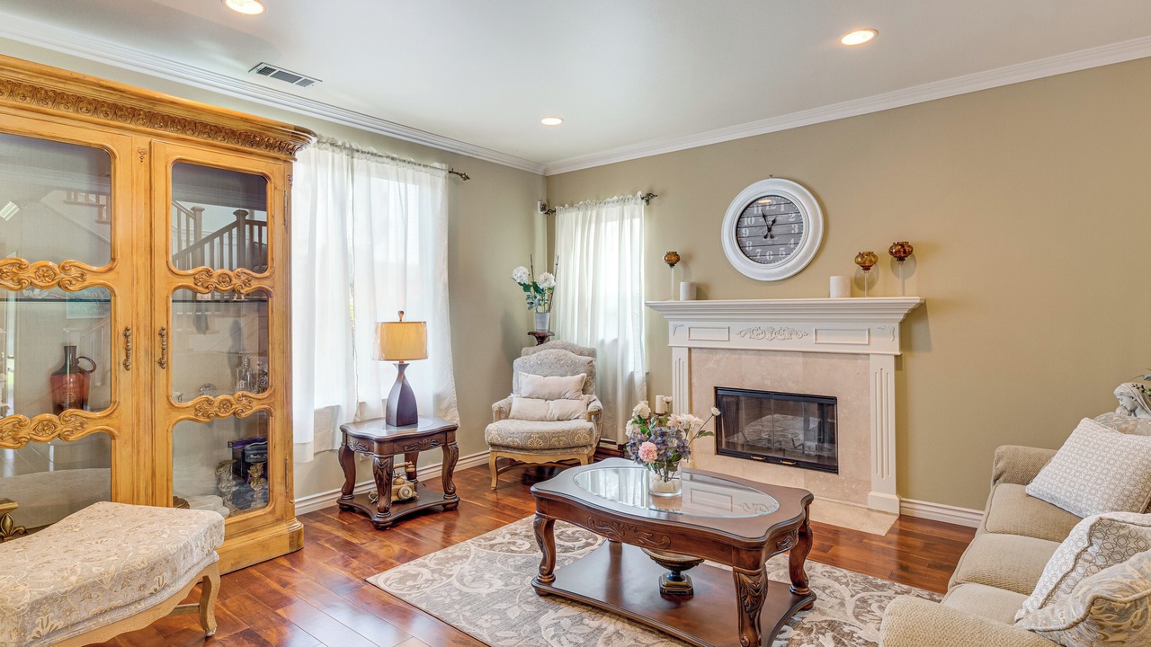 Photo of Livingroom in East San Gabriel