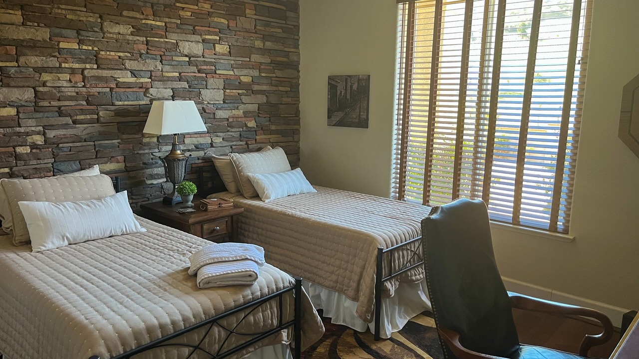 Photo of Bedroom in King City