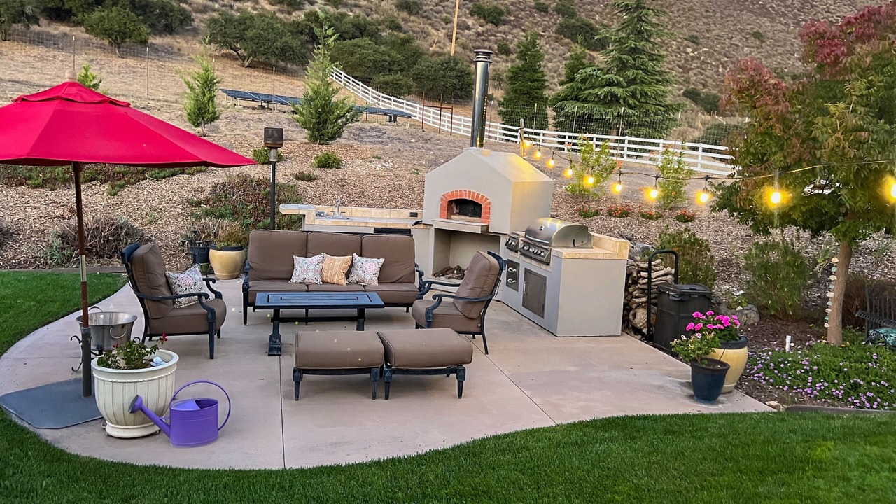 Photo of Outdoor in King City