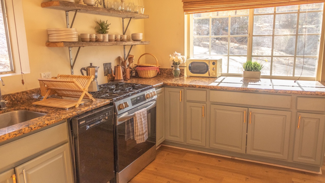 Photo of Kitchen in Arrowbear Lake