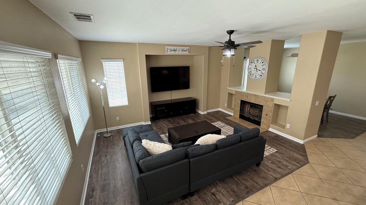 Photo of Livingroom in Moreno Valley