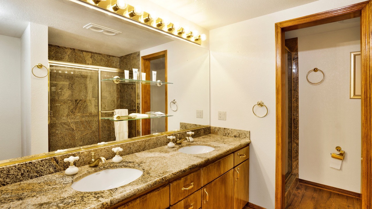 Photo of Bathroom in Boulder Bay