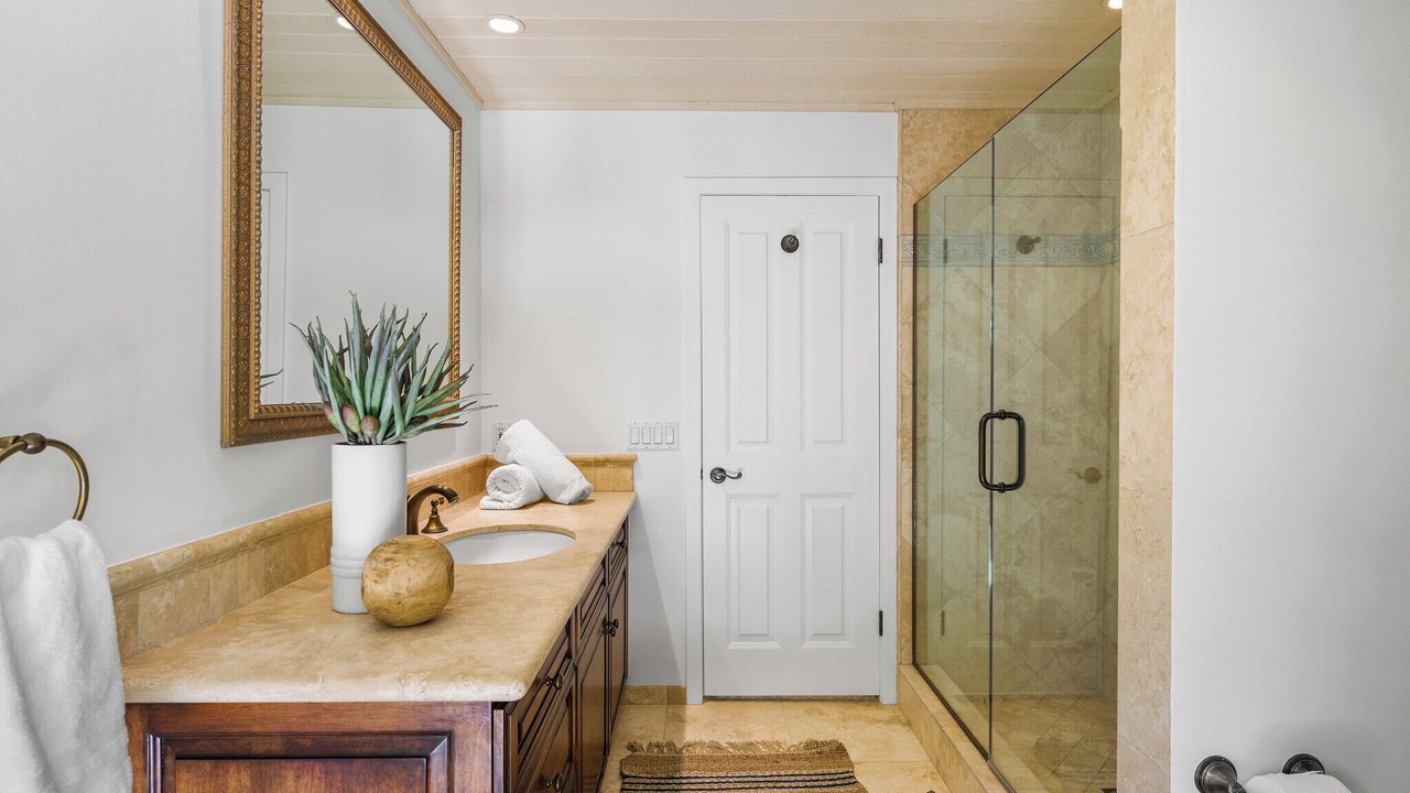 Photo of Bathroom in North Tustin