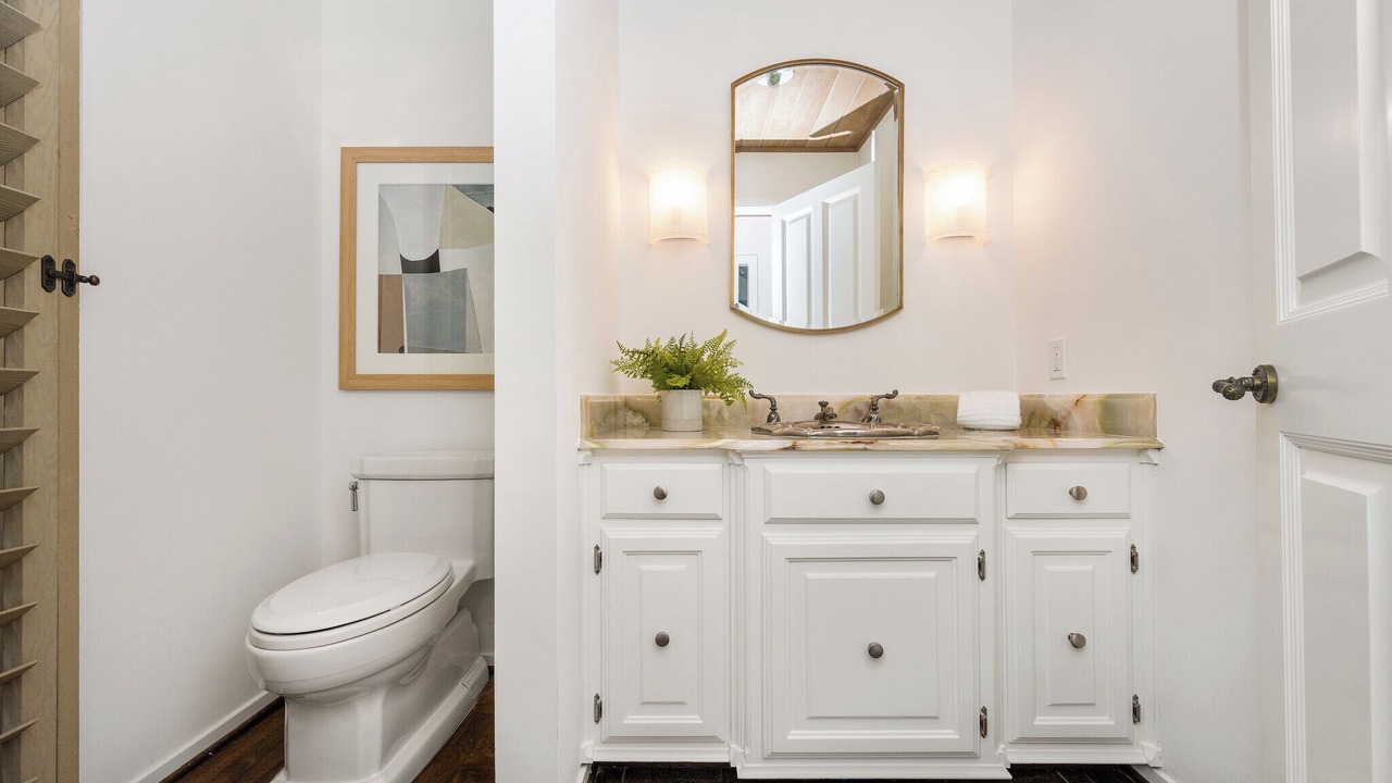 Photo of Bathroom in North Tustin