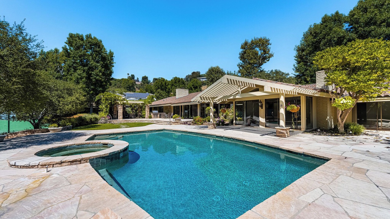 Photo of Outdoor in North Tustin