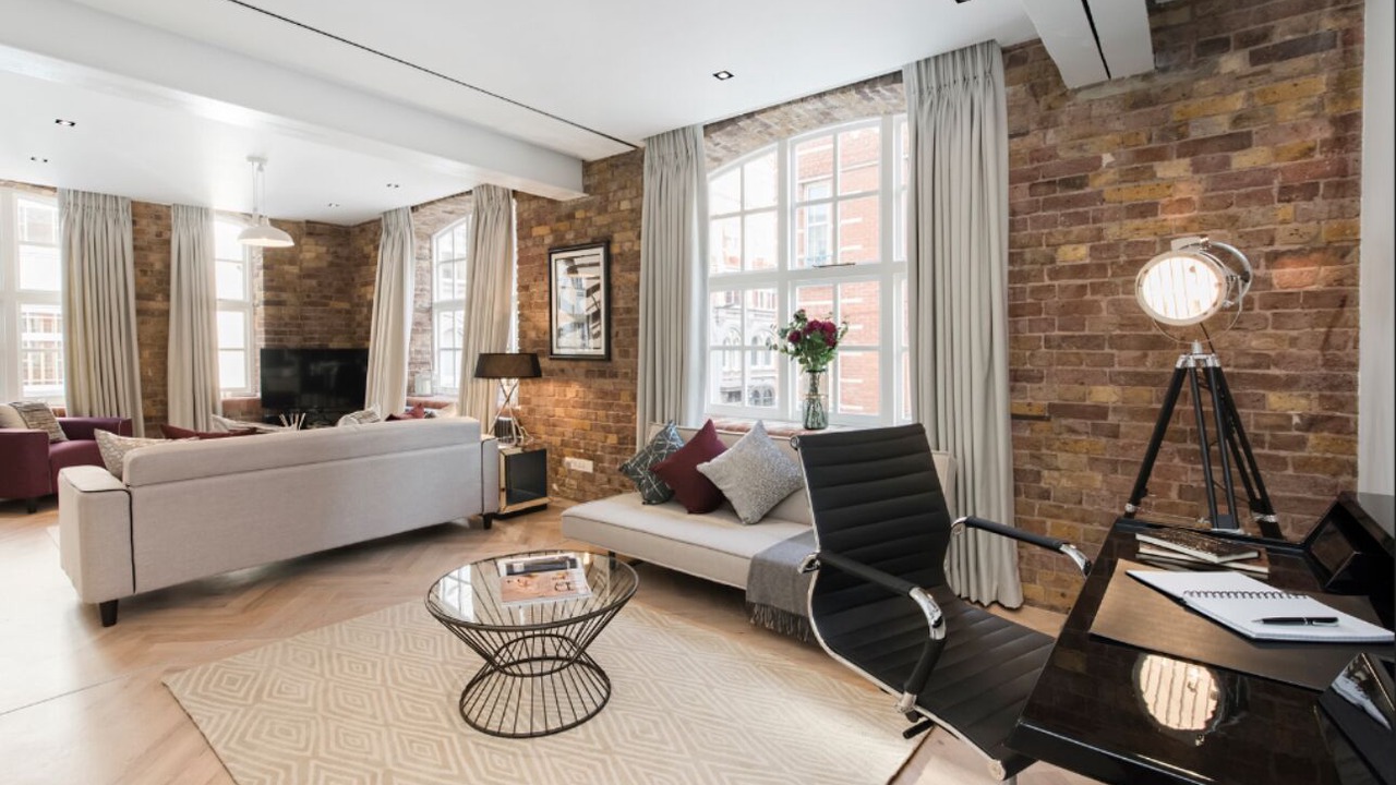 Photo of Livingroom in Covent Garden
