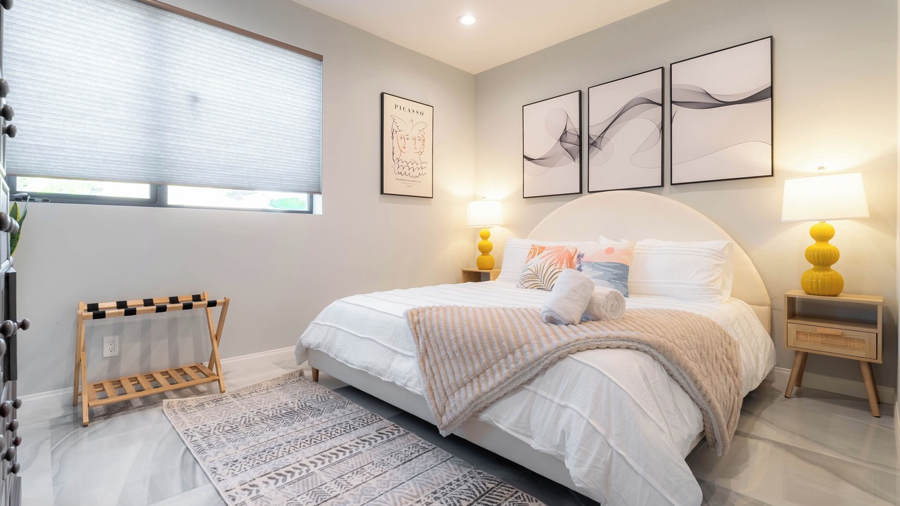 Photo of Bedroom in Malibu