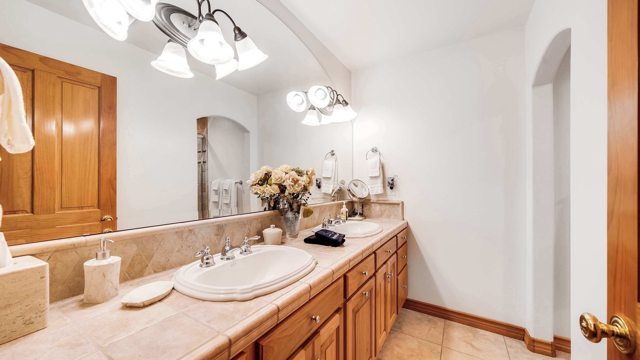 Photo of Bathroom in Cedar Glen