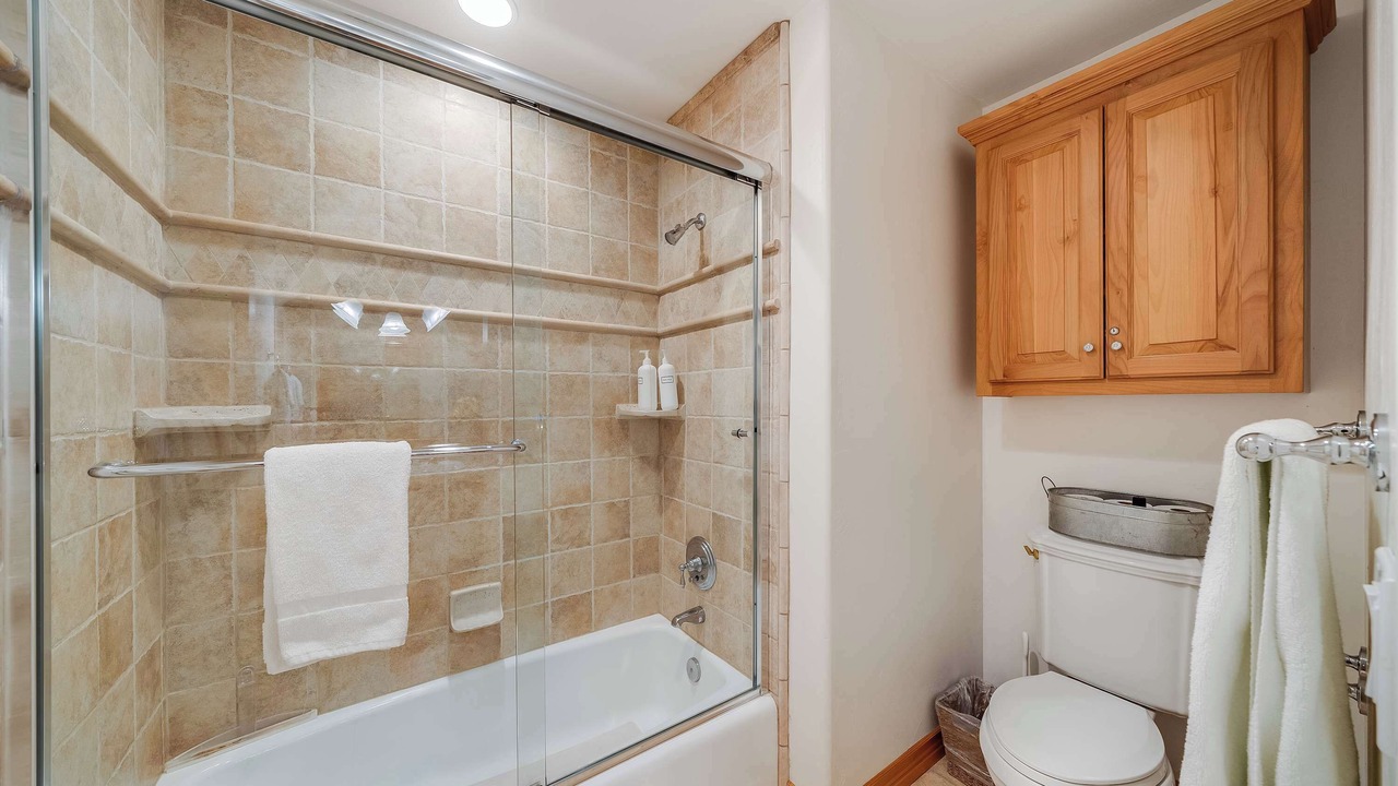 Photo of Bathroom in Cedar Glen