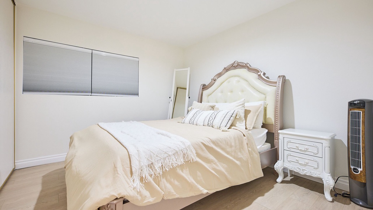 Photo of Bedroom in Rowland Heights