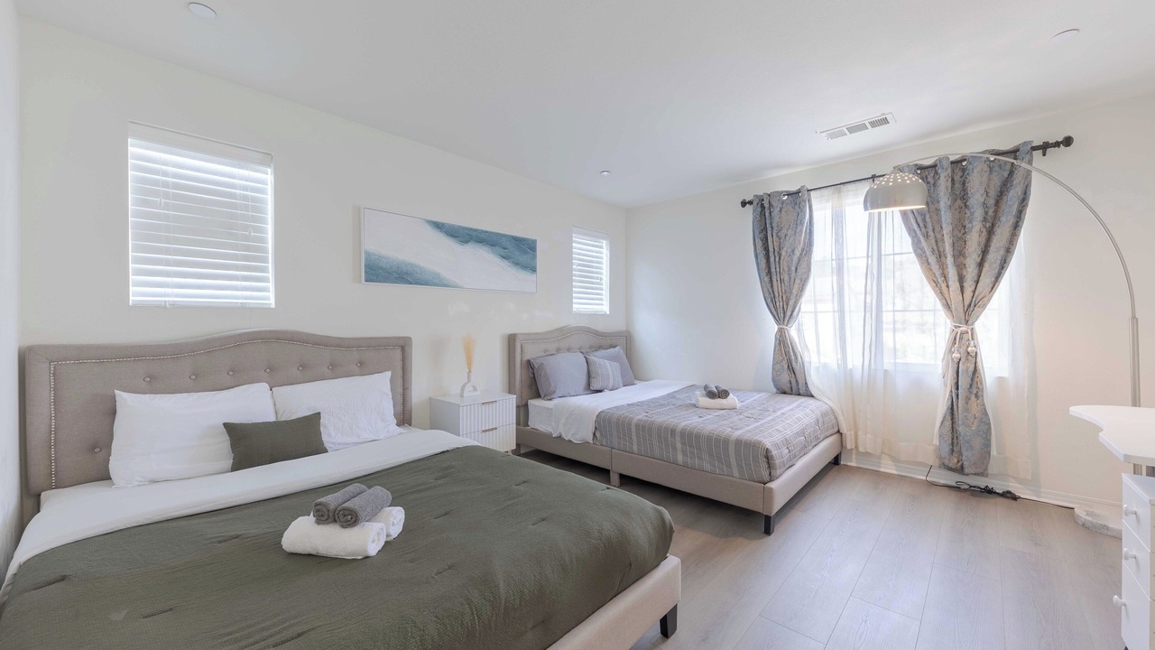 Photo of Bedroom in Monterey Park