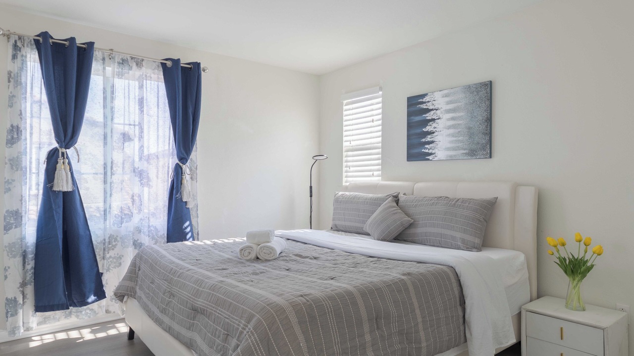 Photo of Bedroom in Monterey Park