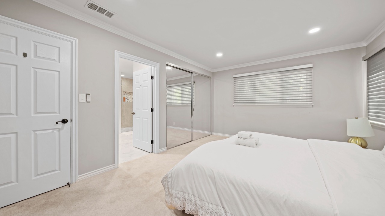 Photo of Bedroom in Pasadena