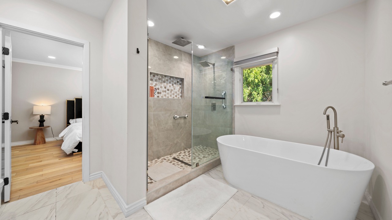 Photo of Bathroom in Pasadena
